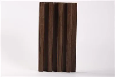 Регулируем WPC флуитен панел за стена